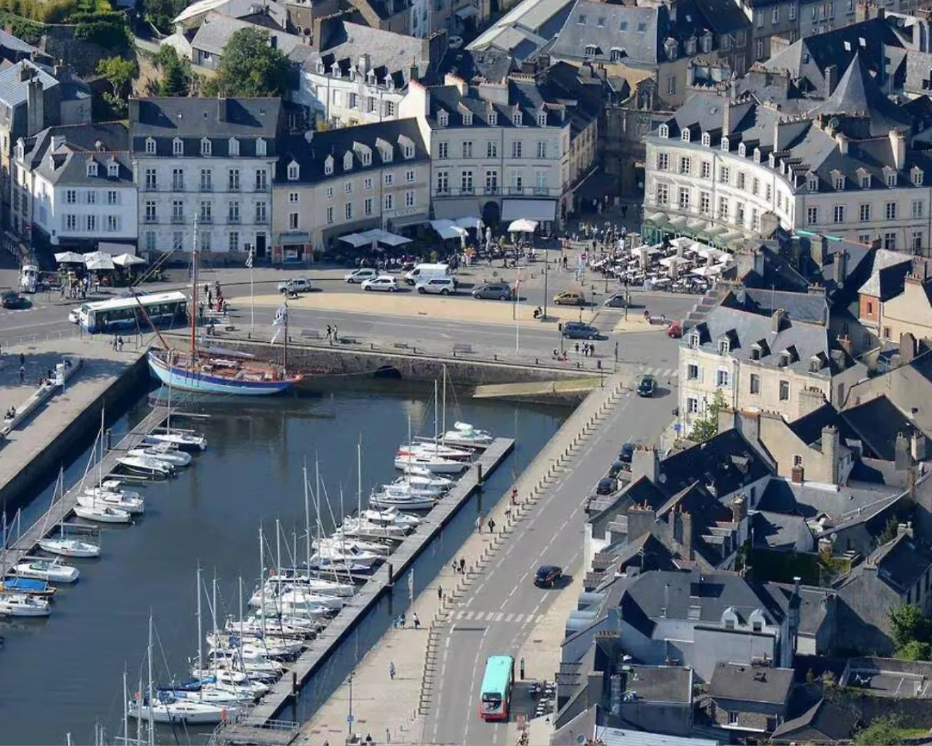 Apartment L'Escale Doree, Centre-Ville Et Gare A Pied Vannes France