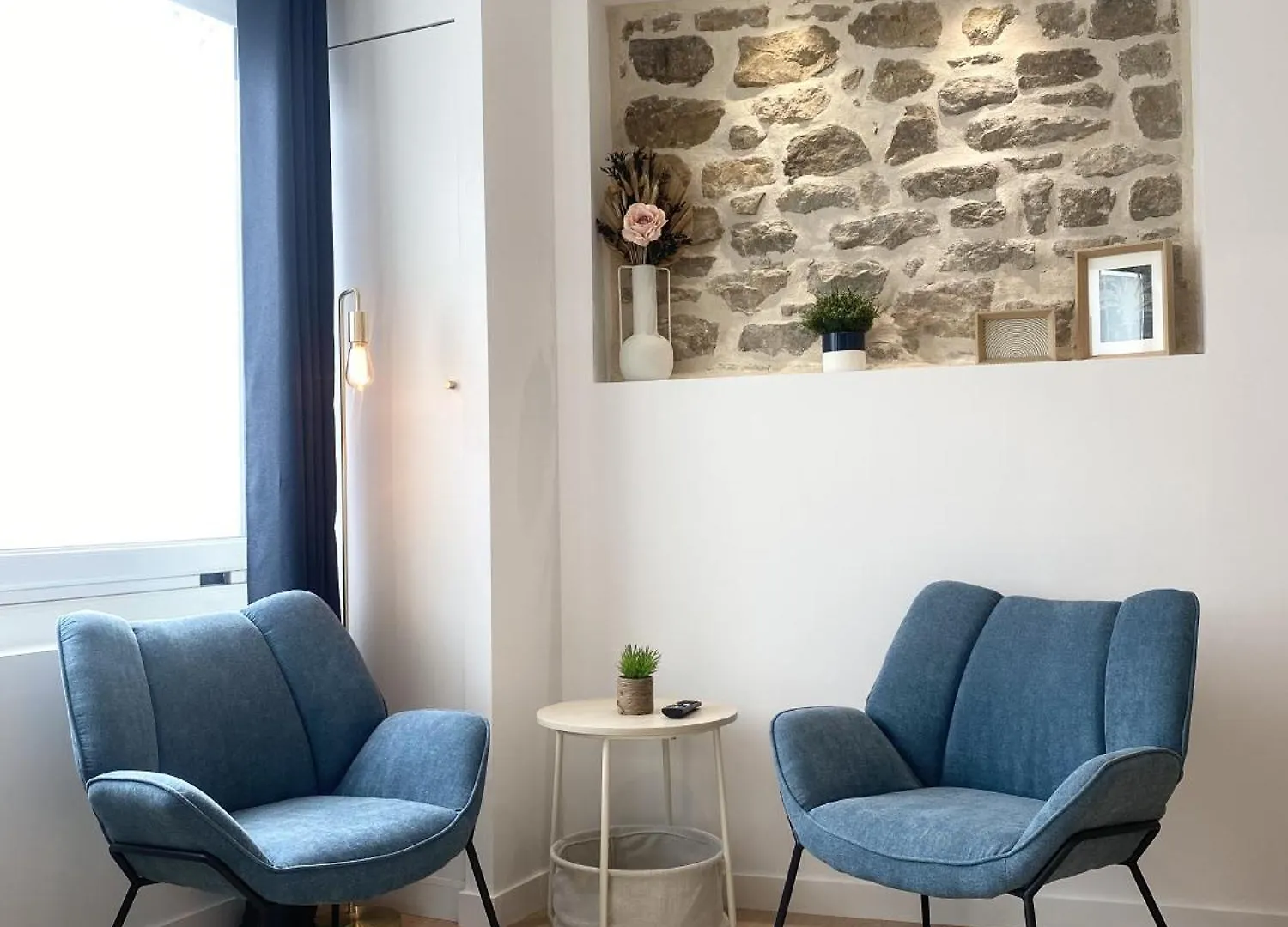 L'Escale Doree, Centre-Ville Et Gare A Pied Vannes Apartment